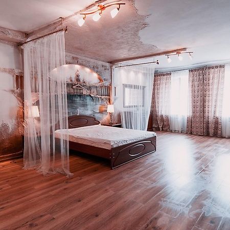ホテルNevskiy Prospekt, 32 サンクトペテルブルク 部屋 写真